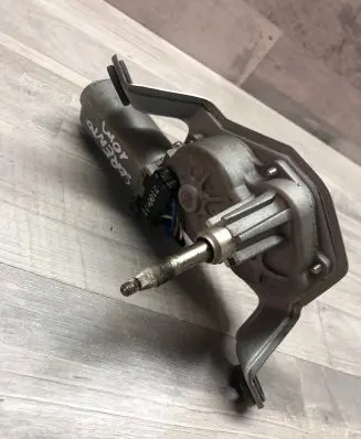 KIA Sorento Rear window wiper motor 987002P000 035111600