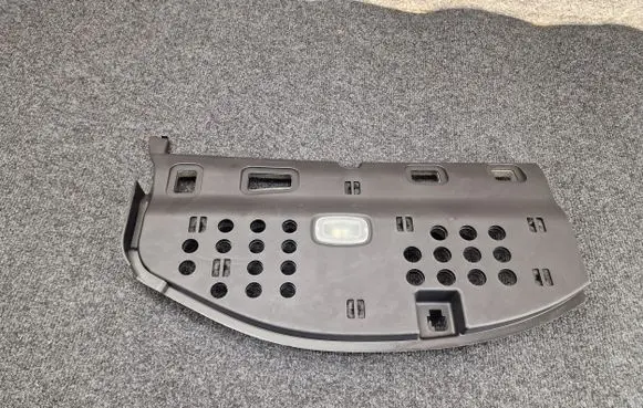 Dashboard lower bottom trim panel