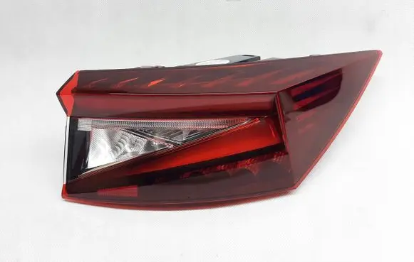 Skoda Enyaq iV Rear/tail lights
