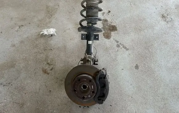 Renault Master III Front wheel hub spindle knuckle