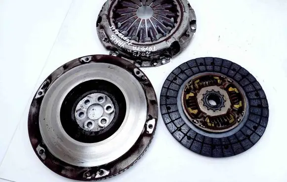 Toyota Yaris Clutch set kit NP52100