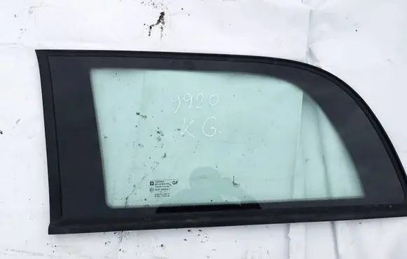 Opel Astra G Rear side window as2