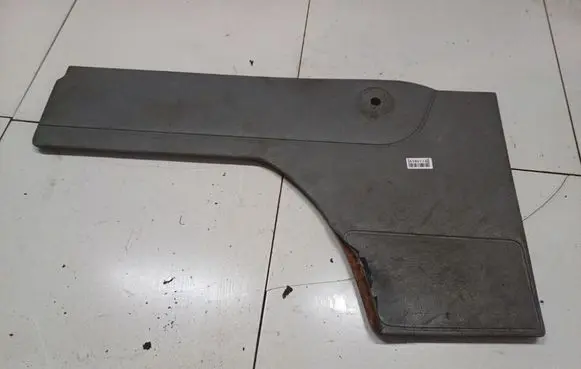 Mercedes-Benz 100 W631 Other trunk/boot trim element