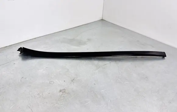 Mercedes-Benz C W205 Windshield trim A2056900162