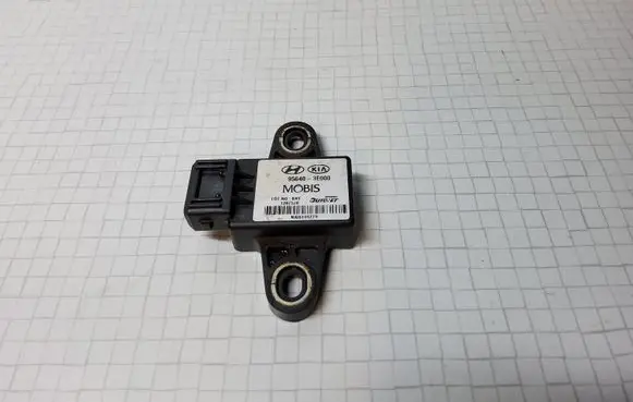 KIA Sorento ESP acceleration yaw rate sensor 956403E000