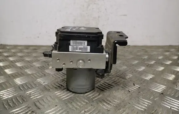 KIA Sorento ABS Pump 58900C6800