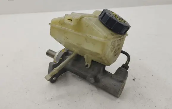 Volvo XC90 Master brake cylinder 8683272