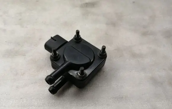 Toyota Avensis T250 Exhaust gas pressure sensor 8948020030