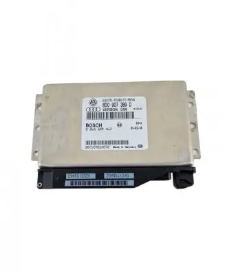 Volkswagen PASSAT B5 Other control units/modules 8d0907389d