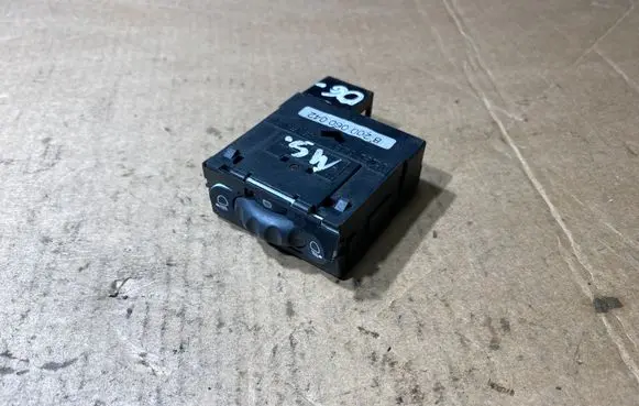 Renault Master II Headlight level height control switch 8200060042
