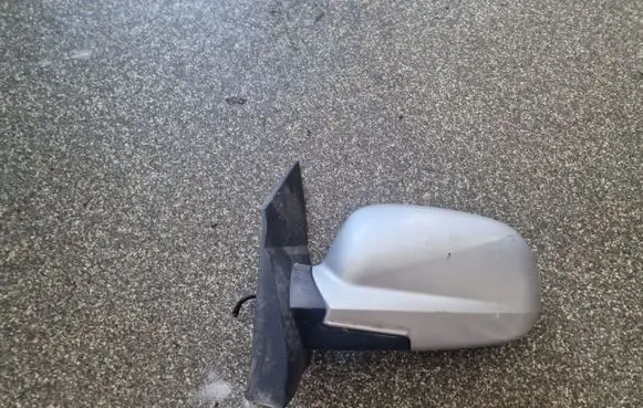 SsangYong Kyron Front door electric wing mirror