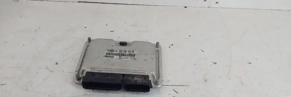 Volkswagen PASSAT B5.5 Engine control unit/module 038906019ER 0281010704