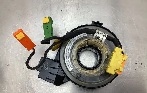 Audi A3 S3 8P Airbag slip ring squib (SRS ring) 1K0959653D
