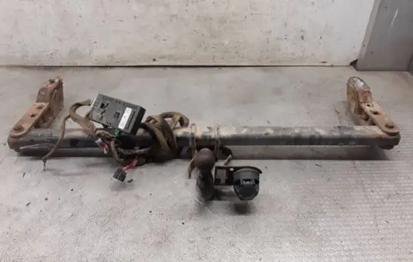 Volvo V70 Tow bar set 30664652