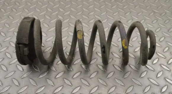 Hyundai Tucson TL Rear coil spring