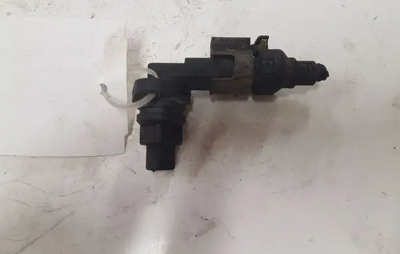 Opel Insignia A Camshaft position sensor 55201876