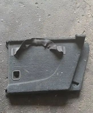 Trunk/boot side trim panel