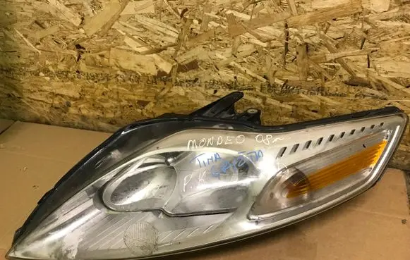 Ford Mondeo MK IV Headlight/headlamp 7S7Z13W030BH