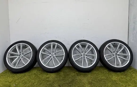 Audi S5 F5 R19 alloy rim 8w0601025DG