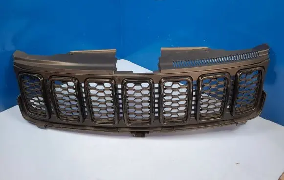 Jeep Grand Cherokee WL Front bumper upper radiator grill 68258419AA
