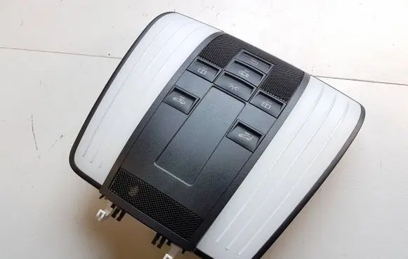 Mercedes-Benz E W212 Front seat light A2129067902 A0009055200