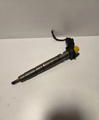 Volkswagen PASSAT B6 Fuel injector 03L130277 0809080062 0445116030
