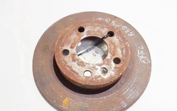 Opel Zafira A Rear brake disc neventiliuojamas