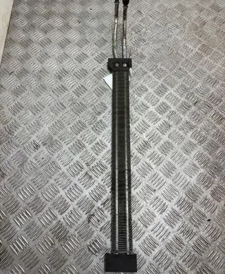 Volkswagen Touareg II Power steering radiator 7P0422885B W81201