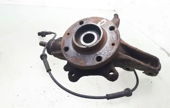 Peugeot 308 Front wheel hub spindle knuckle