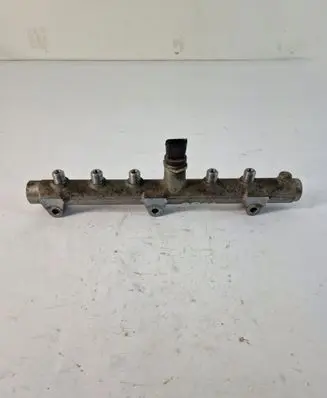 Fuel main line pipe
