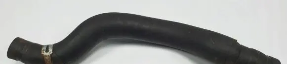 Mazda CX-7 Engine coolant pipe/hose
