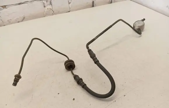 Volkswagen Transporter - Caravelle T5 Clutch pipe/line 