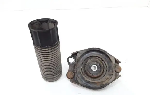 Toyota Corolla Verso AR10 Coil spring/strut mount 