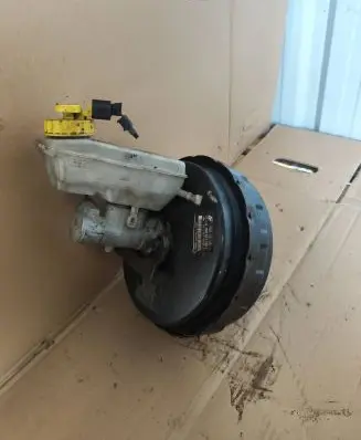 Ford Galaxy Brake booster YM212B195CC 03775728044