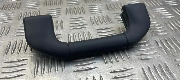 Mercedes-Benz E W212 Front interior roof grab handle A2048100051