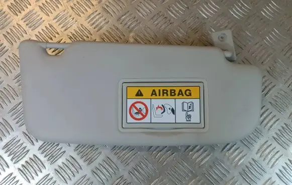 Nissan Qashqai Sun visor