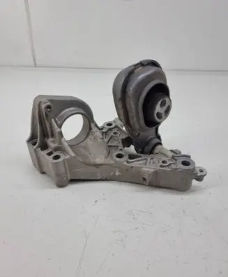 Mercedes-Benz CLA C118 X118 Driveshaft support bearing bracket A2822232600