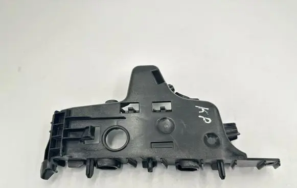 Audi A3 8Y Front bumper mounting bracket 8Y0807183