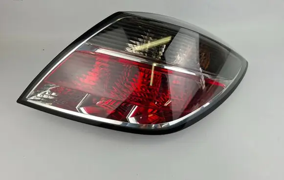 Opel Astra H Rear/tail lights 24451834 00874802
