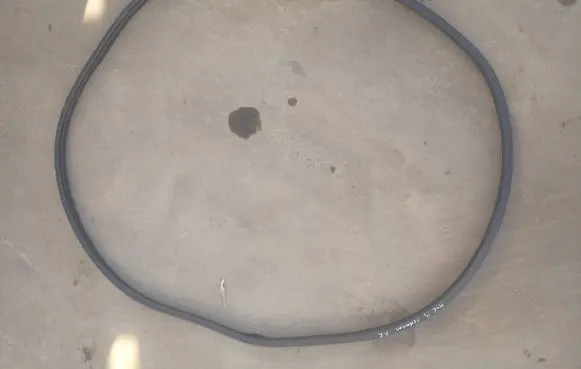 Mazda 6 Front door rubber seal