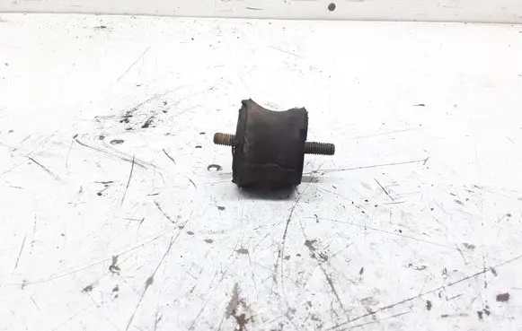 BMW 3 E36 Gearbox mount 1137817