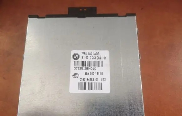 BMW 5 F10 F11 Voltage converter inverter 9251984