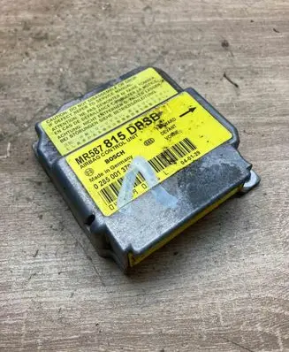 Mitsubishi Space Star Airbag control unit/module MR587815 0285001379 DRSB
