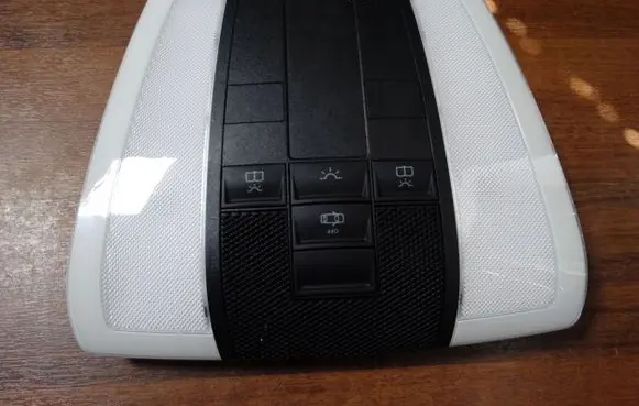 Mercedes-Benz E W212 Headlining lighting console trim A2078200101