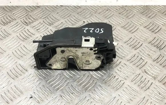 BMW 5 E60 E61 Rear door lock