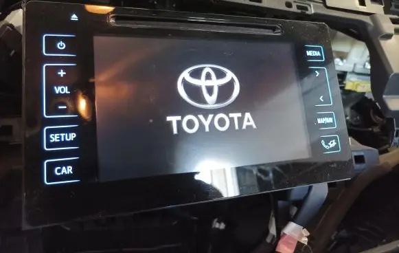 Toyota Corolla E160 E170 Radio/CD/DVD/GPS head unit 86140-02480
