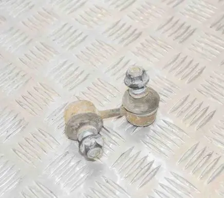 Hyundai Genesis Steering tie rod 