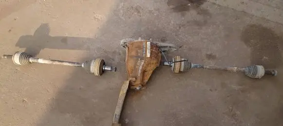 Mercedes-Benz Vito Viano W639 Rear differential A6393501414 A9043530510 6393501414