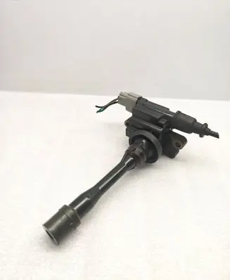 Mitsubishi Carisma High voltage ignition coil FL0162