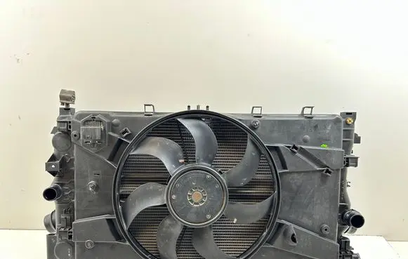 Opel Zafira C Radiator set 20924494